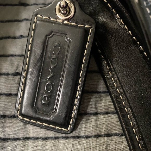 Black Coach bag - Picture 3 of 7